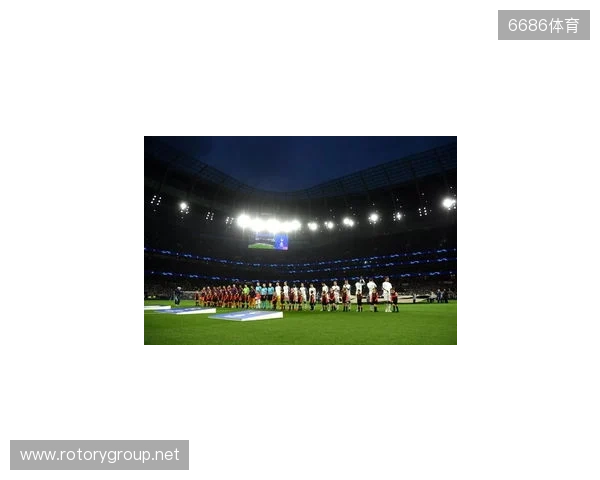 记者:热刺新球场在英国堪称顶级,曼联可参考热刺的成功经验 记者:热刺新球场在英国堪称顶级,曼联可参考热刺的成功经验